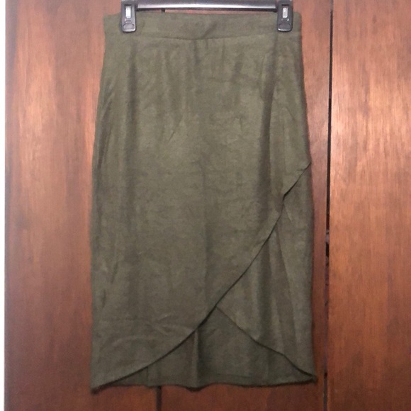 Skirt - Picture 1 of 1